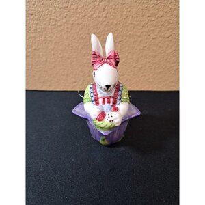 Villeroy & Boch Spring Bunny Ornament Hand-PaintedEaster NEW